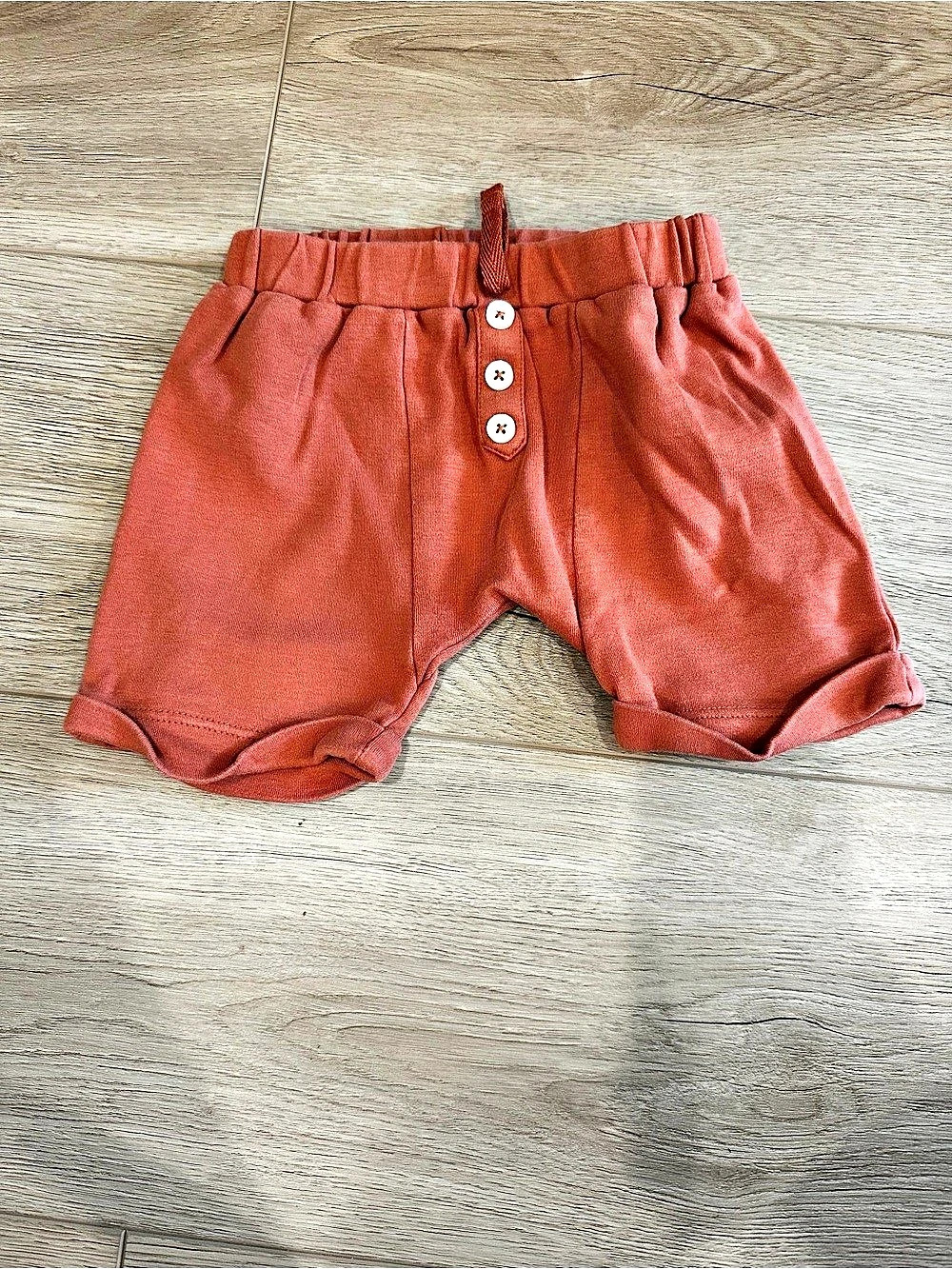 tea collection Baby Shorts in Brown Size 6M